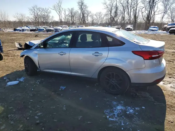 1FADP3F21JL327956 2018 FORD FOCUS - Image 2
