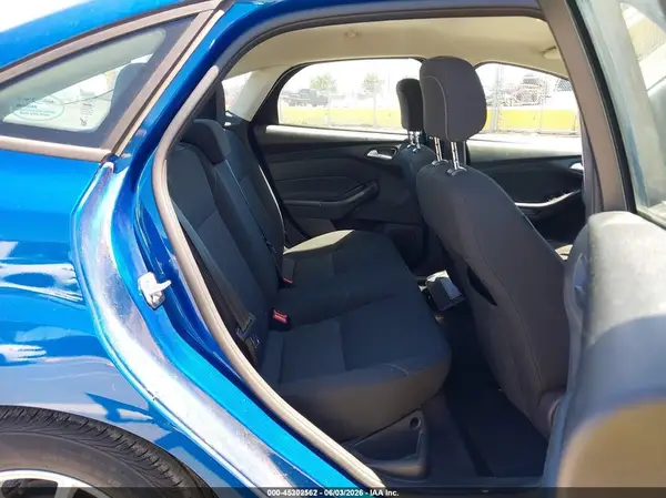 1FADP3F21JL328606 2018 FORD FOCUS - Image 8