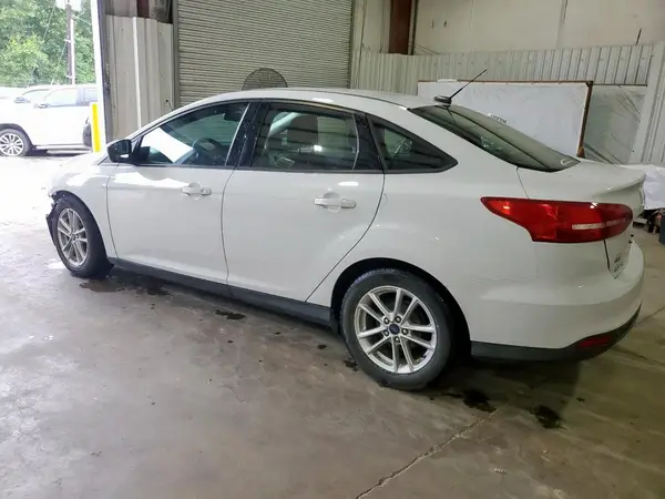 1FADP3F21JL328833 2018 FORD FOCUS - Image 2