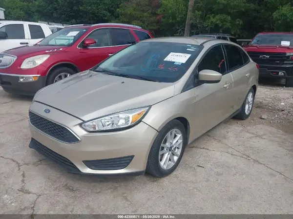 1FADP3F21JL331408 2018 FORD FOCUS - Image 2