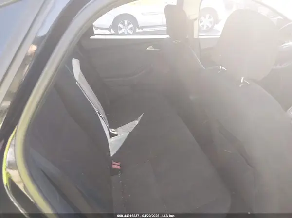 1FADP3F22GL201923 2016 FORD FOCUS - Image 8