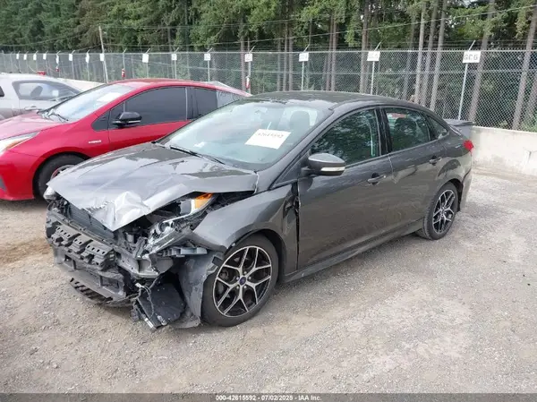 1FADP3F22GL211075 2016 FORD FOCUS - Image 2