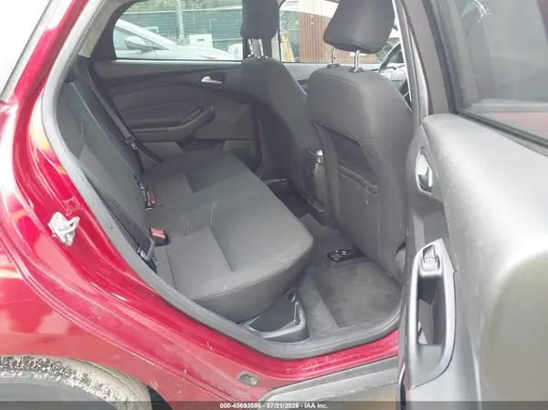 1FADP3F22GL227230 2016 FORD FOCUS - Image 8