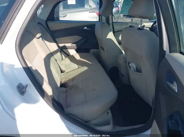 1FADP3F22GL231049 2016 FORD FOCUS - Image 8