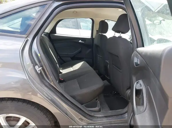1FADP3F22GL240494 2016 FORD FOCUS - Image 8