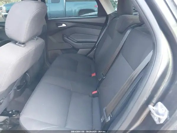 1FADP3F22GL248367 2016 FORD FOCUS - Image 8