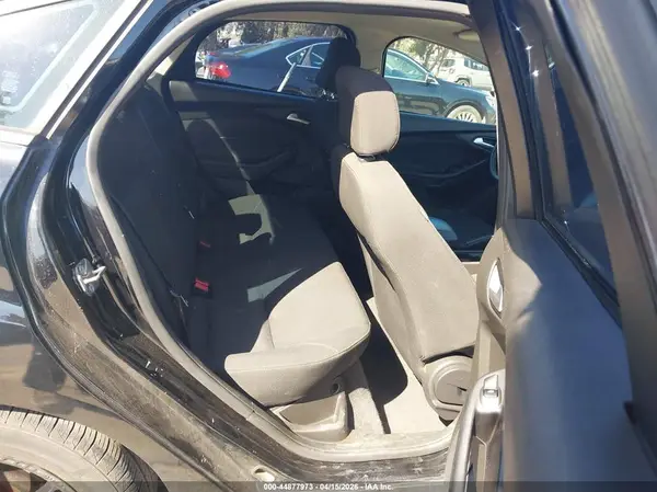 1FADP3F22GL268263 2016 FORD FOCUS - Image 8