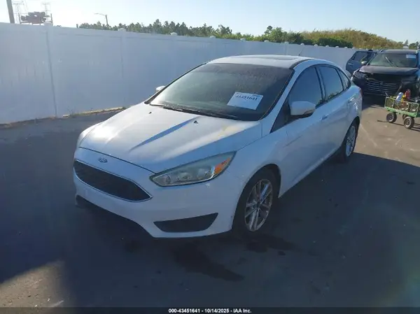 1FADP3F22GL272314 2016 FORD FOCUS - Image 2