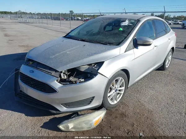 1FADP3F22GL290103 2016 FORD FOCUS - Image 2