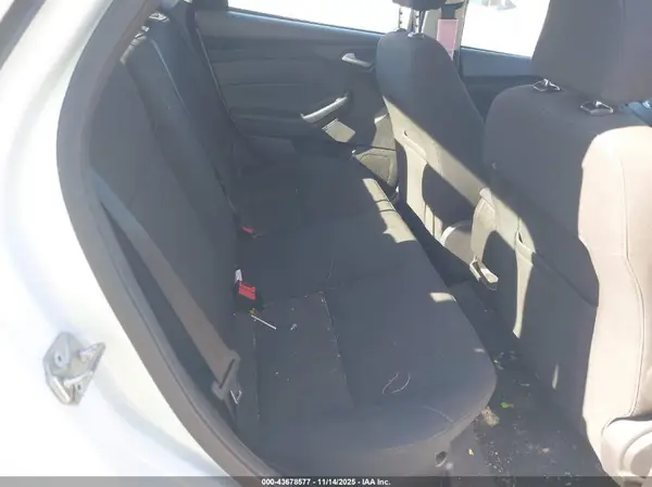 1FADP3F22GL292742 2016 FORD FOCUS - Image 8
