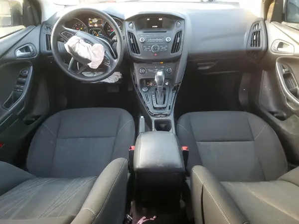 1FADP3F22GL303268 2016 FORD FOCUS - Image 8
