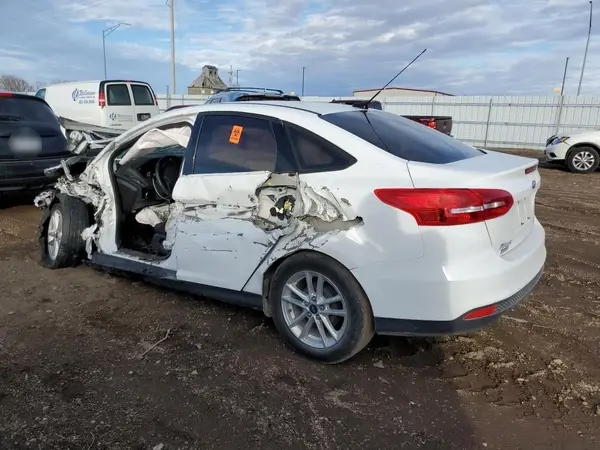 1FADP3F22GL305893 2016 FORD FOCUS - Image 2