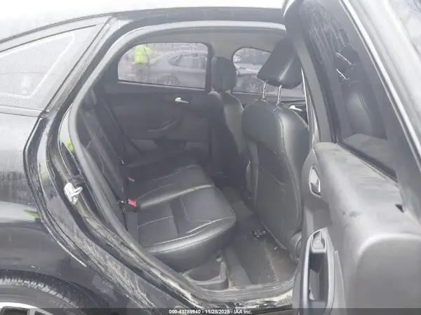 1FADP3F22GL321060 2016 FORD FOCUS - Image 8