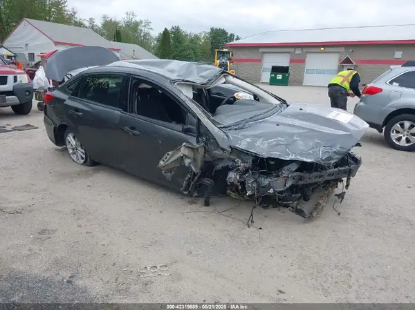 1FADP3F22GL327604 2016 FORD FOCUS - Image 1
