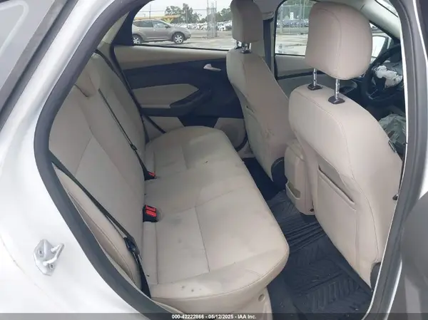 1FADP3F22GL354737 2016 FORD FOCUS - Image 8