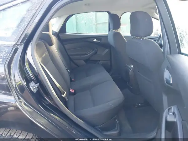 1FADP3F22GL363471 2016 FORD FOCUS - Image 8