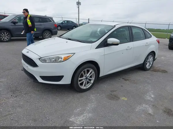 1FADP3F22GL373210 2016 FORD FOCUS - Image 2