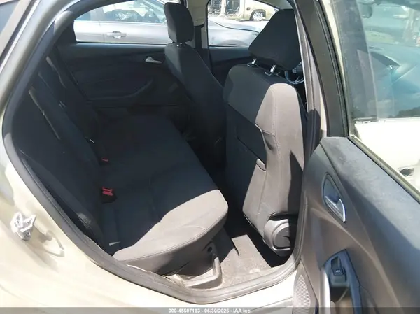 1FADP3F22HL201826 2017 FORD FOCUS - Image 8