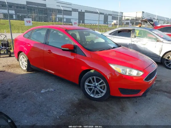1FADP3F22HL246734 2017 FORD FOCUS - Image 1