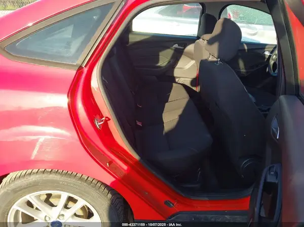1FADP3F22HL246734 2017 FORD FOCUS - Image 8