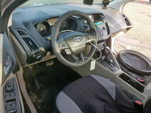 1FADP3F22HL274842 2017 FORD FOCUS - Image 8