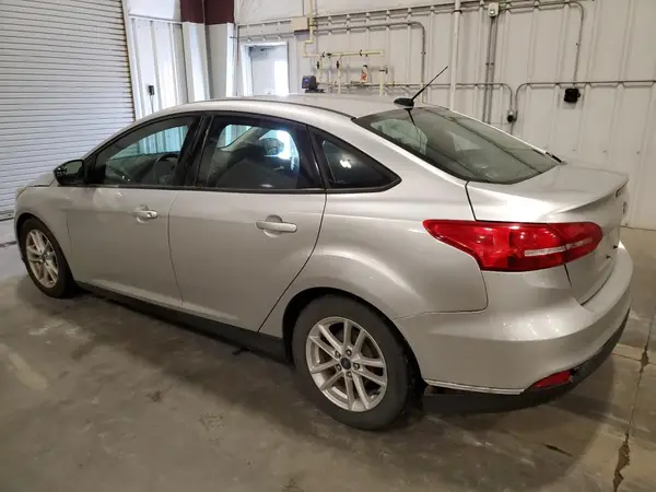 1FADP3F22HL277305 2017 FORD FOCUS - Image 2