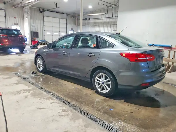 1FADP3F22HL291933 2017 FORD FOCUS - Image 2