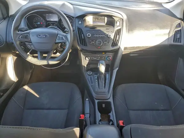 1FADP3F22HL300050 2017 FORD FOCUS - Image 8