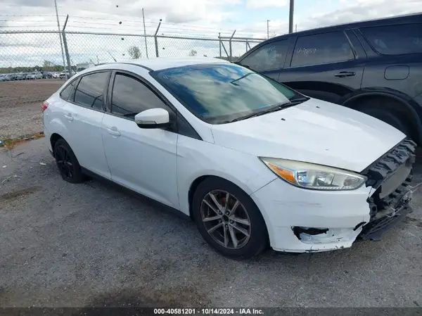 1FADP3F22HL302378 2017 FORD FOCUS - Image 1