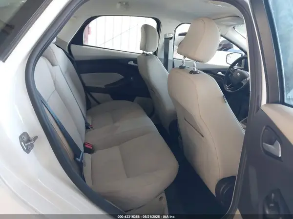 1FADP3F22HL303059 2017 FORD FOCUS - Image 8