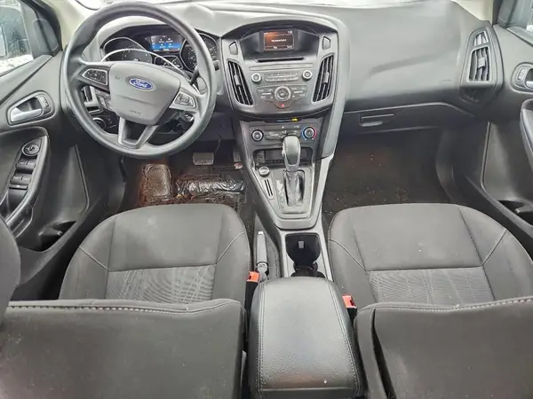 1FADP3F22HL303594 2017 FORD FOCUS - Image 8