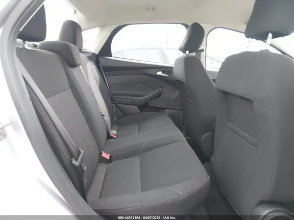1FADP3F22HL309136 2017 FORD FOCUS - Image 8