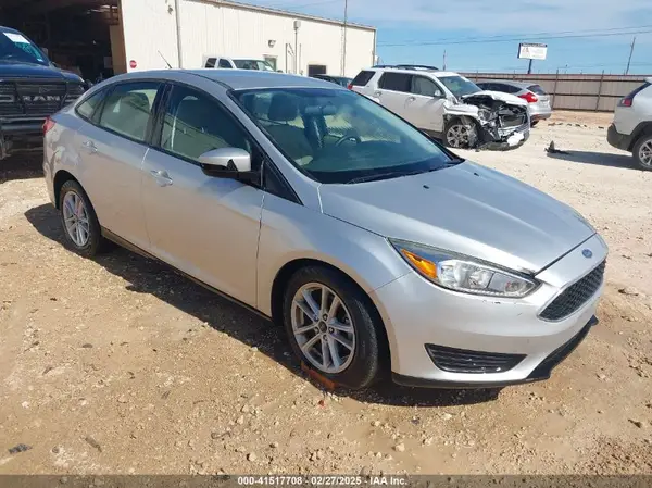 1FADP3F22HL318788 2017 FORD FOCUS - Image 1
