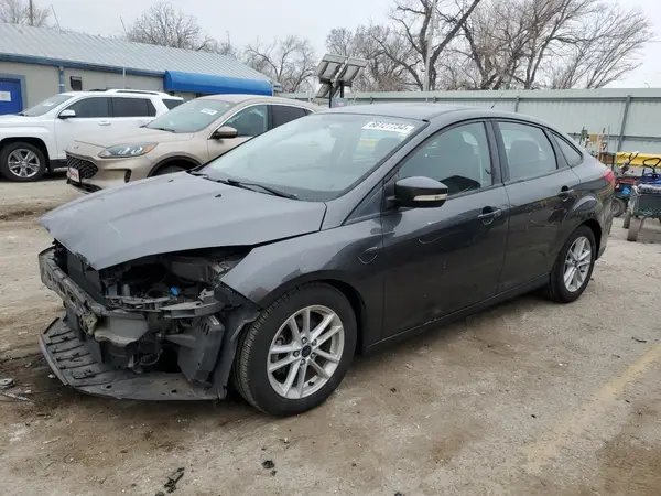 1FADP3F22HL319973 2017 FORD FOCUS - Image 1