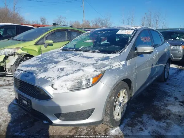 1FADP3F22HL323859 2017 FORD FOCUS - Image 2