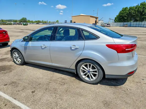 1FADP3F22HL327362 2017 FORD FOCUS - Image 2