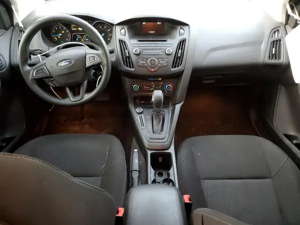 1FADP3F22HL328365 2017 FORD FOCUS - Image 8
