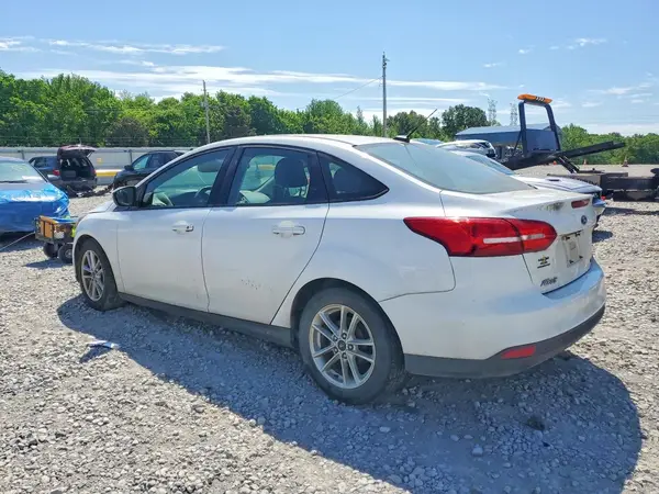 1FADP3F22HL337597 2017 FORD FOCUS - Image 2