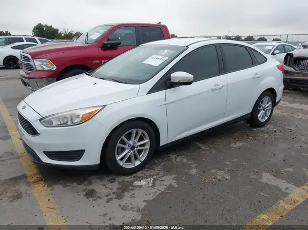 1FADP3F22HL346428 2017 FORD FOCUS - Image 2