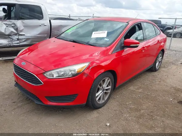 1FADP3F22HL347417 2017 FORD FOCUS - Image 2