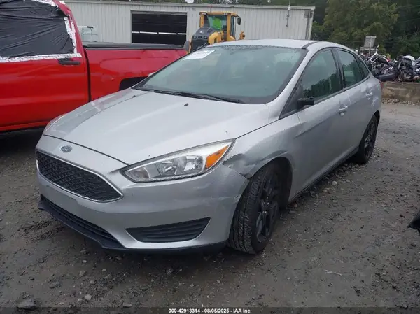 1FADP3F22JL201055 2018 FORD FOCUS - Image 2