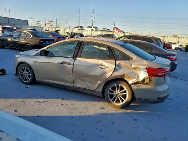 1FADP3F22JL206210 2018 FORD FOCUS - Image 2