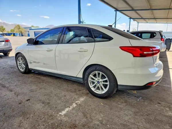 1FADP3F22JL207597 2018 FORD FOCUS - Image 2
