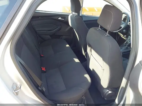 1FADP3F22JL218230 2018 FORD FOCUS - Image 8