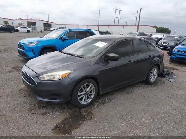 1FADP3F22JL220365 2018 FORD FOCUS - Image 2