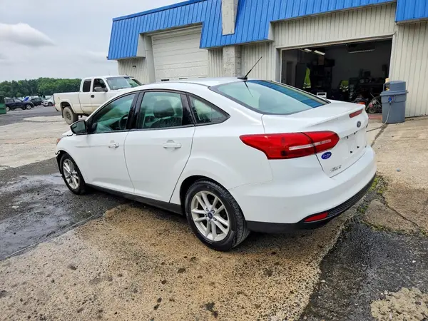 1FADP3F22JL236937 2018 FORD FOCUS - Image 2