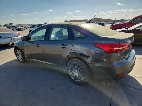1FADP3F22JL252586 2018 FORD FOCUS - Image 2