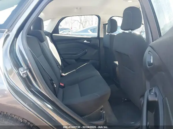 1FADP3F22JL259859 2018 FORD FOCUS - Image 8