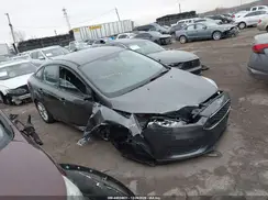 1FADP3F22JL264804 2018 FORD FOCUS