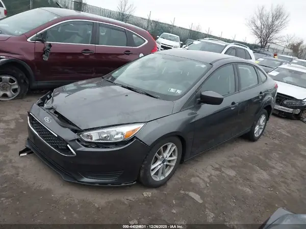 1FADP3F22JL264804 2018 FORD FOCUS - Image 2